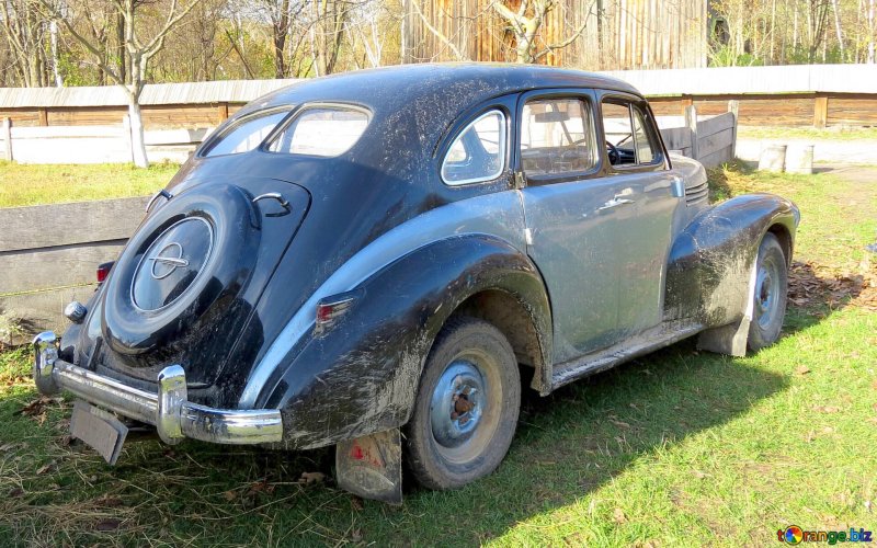 Old Opel old