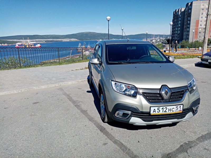 Logan Stepway бежевый базальт