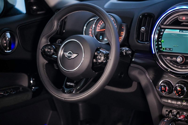 Mini Countryman приборная панель