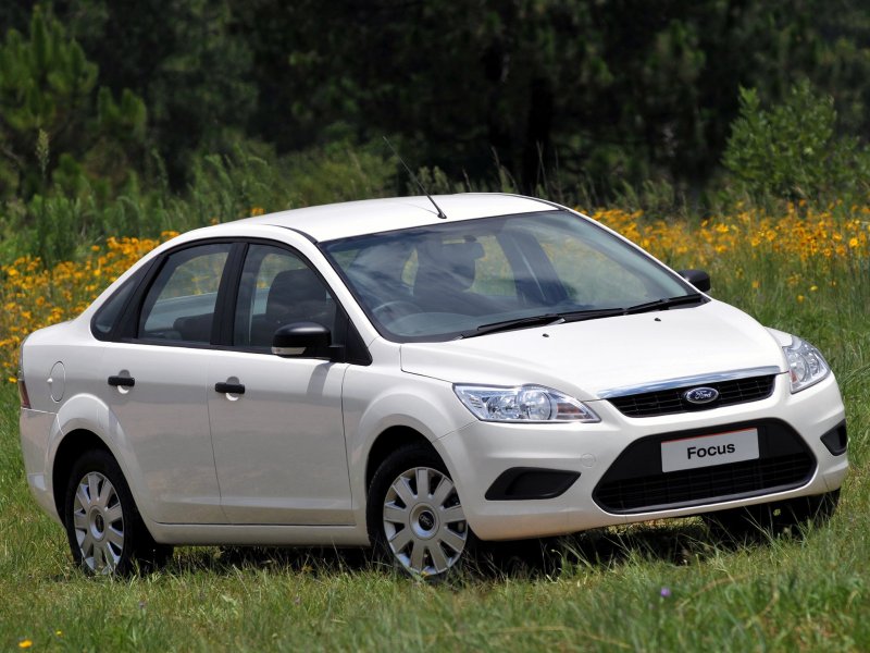 Машина "Ford Focus"