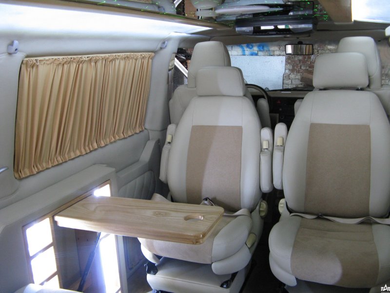 Volkswagen Multivan t4 салон