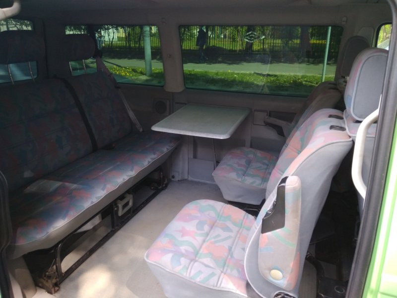 VW Caravelle t4 Interior