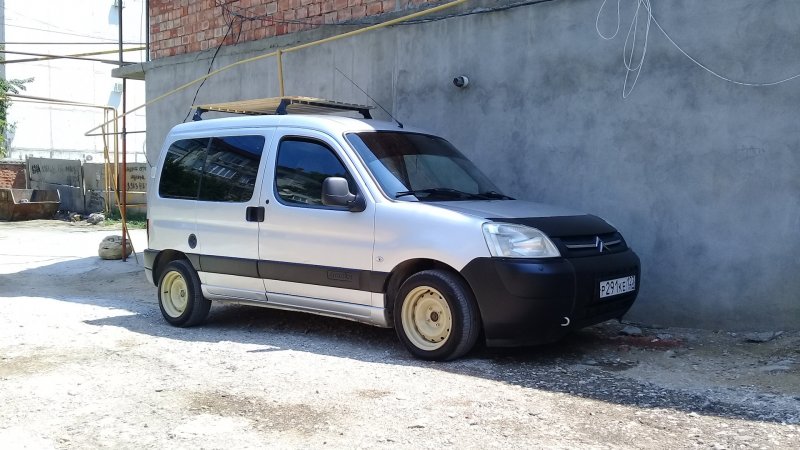 Peugeot partner Tepee спойлер