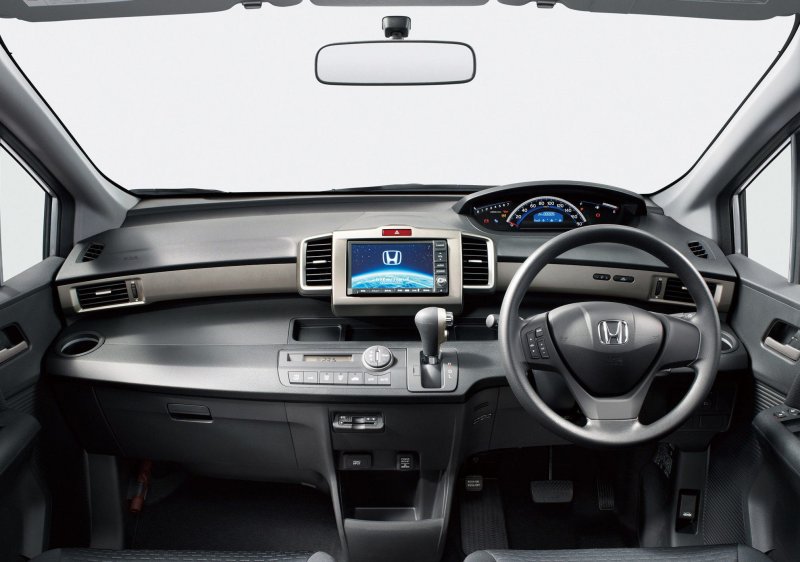 Honda freed Spike, gb3
