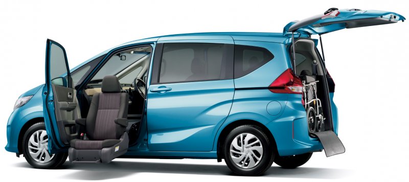 Honda freed 2016 салон