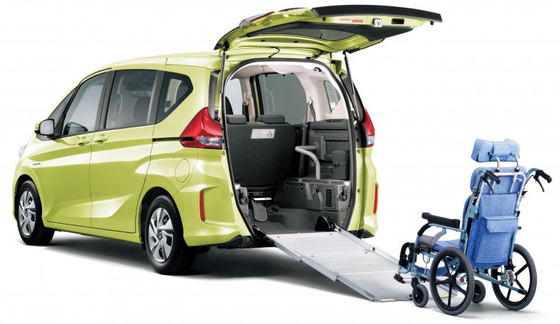 Honda freed 2016