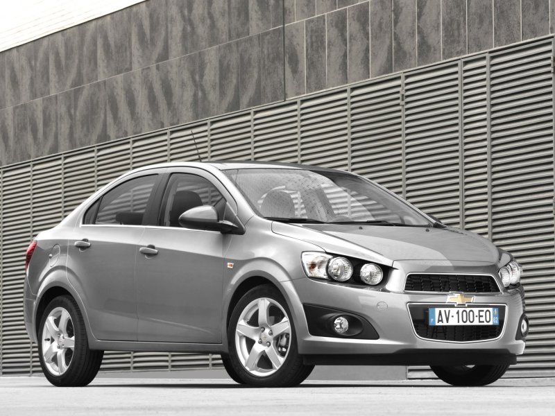 Chevrolet Aveo 2012 седан
