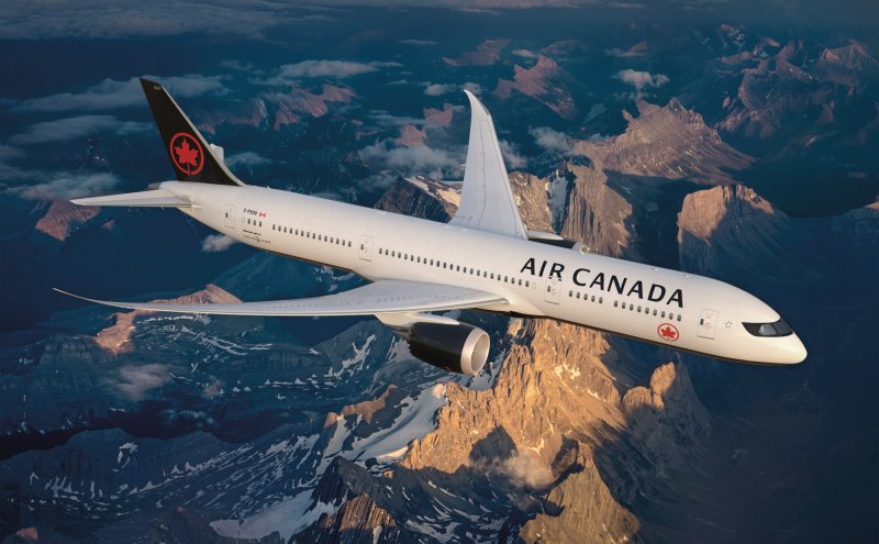 Самолет авиакомпании Air Canada