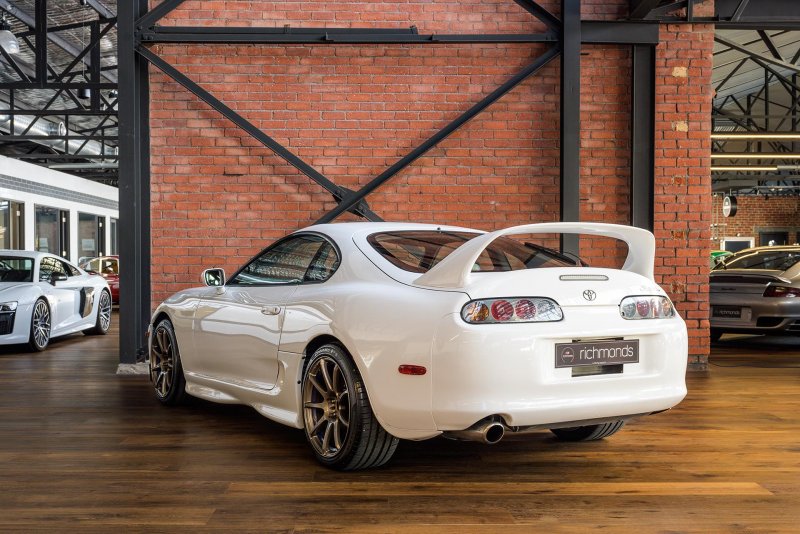 Toyota Supra 2003
