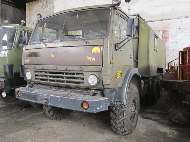 КАМАЗ 53215 бортовой