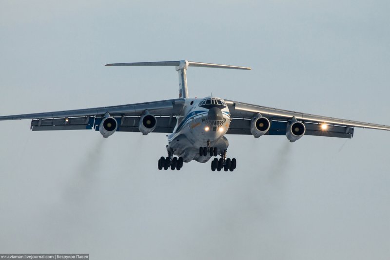 Ил-76 пассажирский вариант