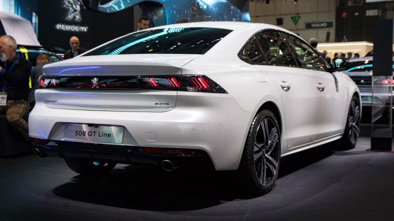 Peugeot 508 Fastback