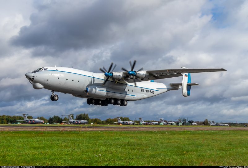 АН-22 Антей