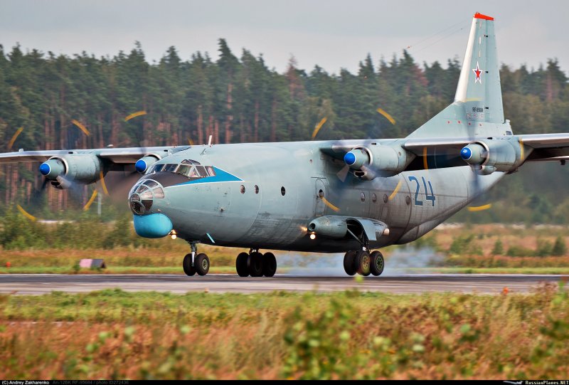 Самолёт Антей АН-22