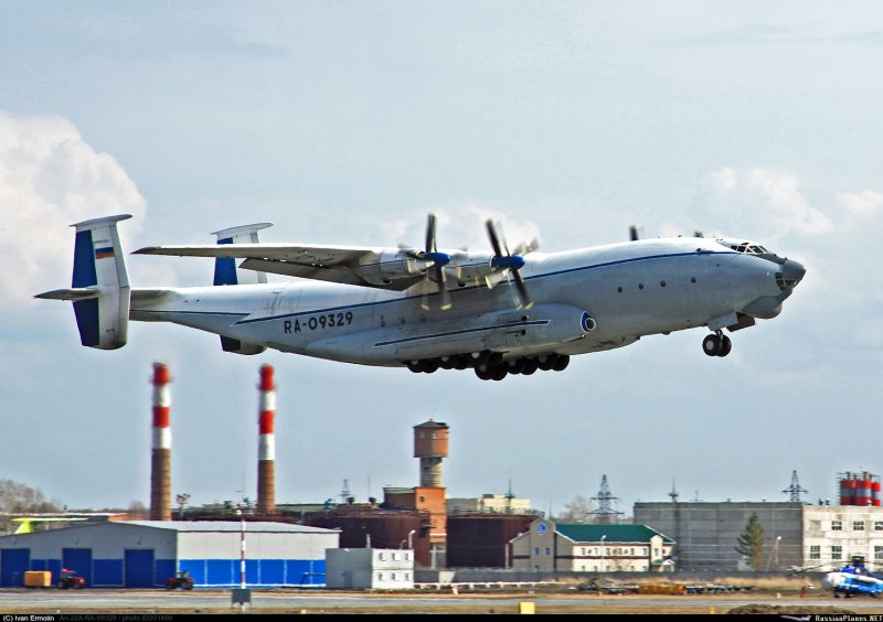 АН-12 дальней авиации