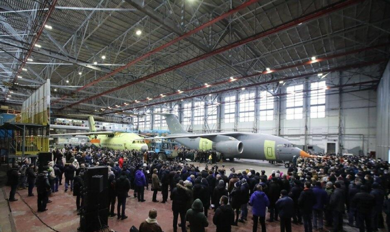АН-22 Антей