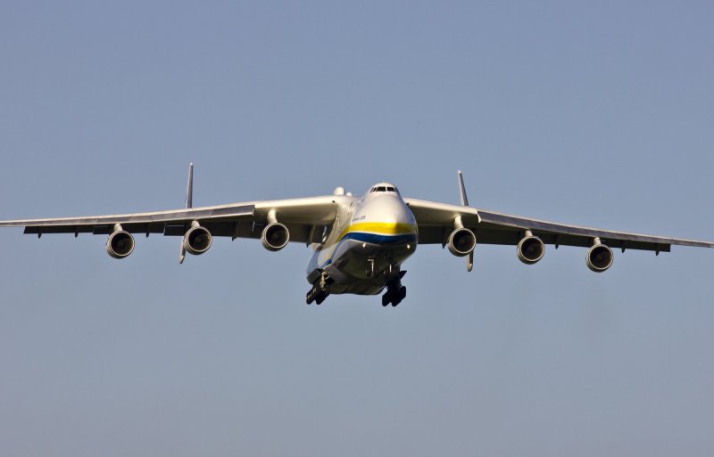 Патрульный самолет АН-72п