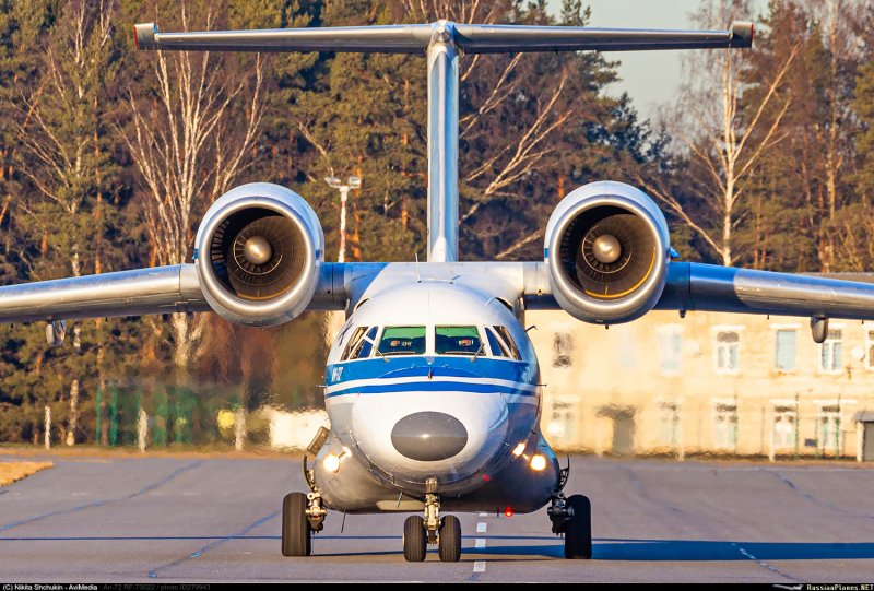 Патрульный самолет АН-72п