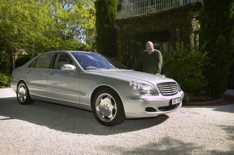 Мерседес s class w220