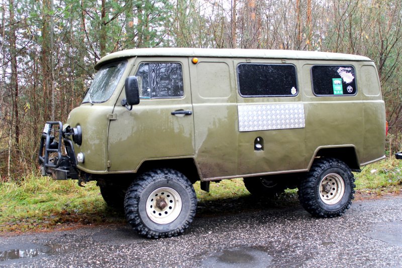 УАЗ 3741 1999