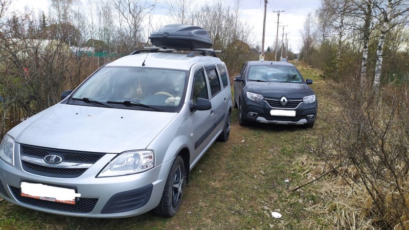Renault Duster черная Жемчужина