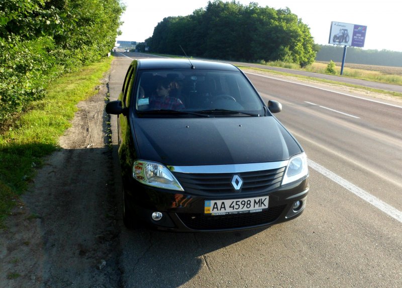 Рено Логан 2008 черный