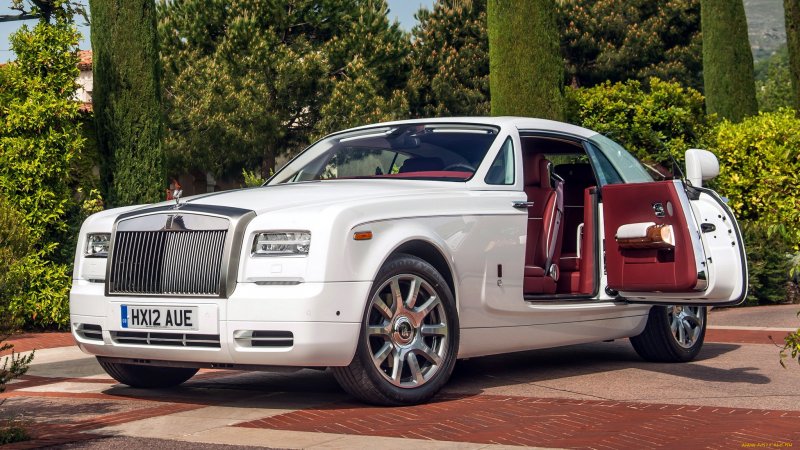Rolls Royce Phantom Coupe