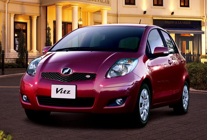 Toyota Yaris Vitz (2010-2017)