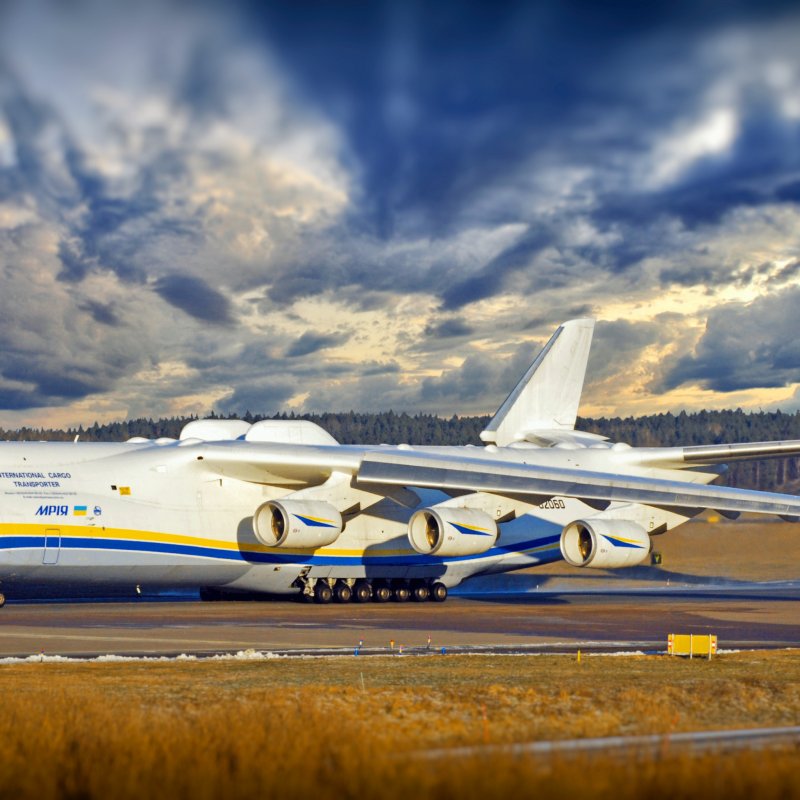 АН-225 Мрия