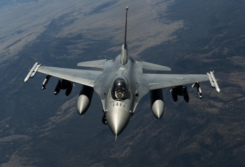 Американские самолеты f16