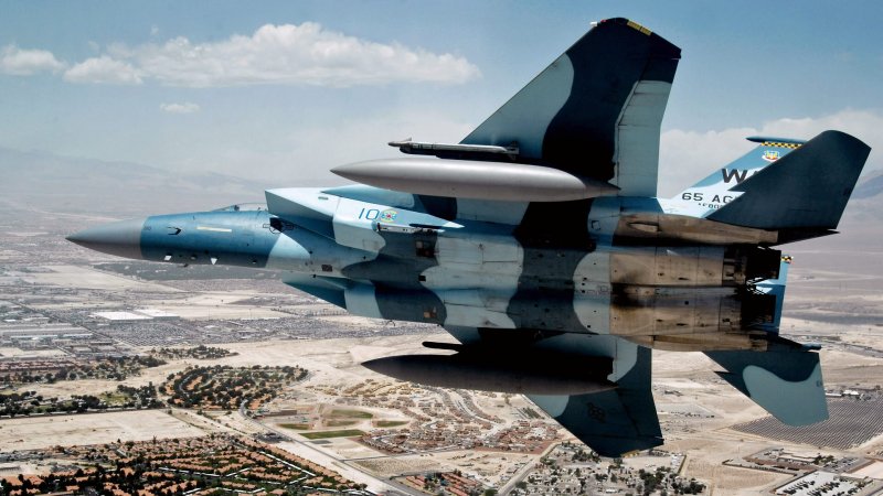Самолет ВВС США F-15