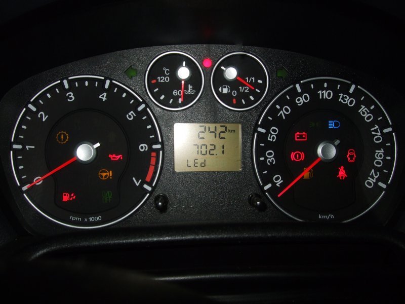 Щиток приборов Ford Fusion 2008