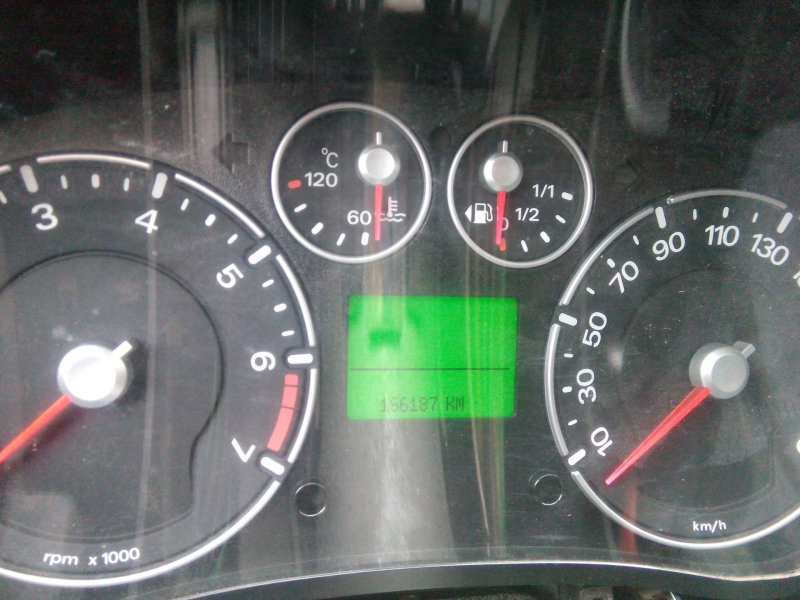 Ford Fiesta 2005 салон