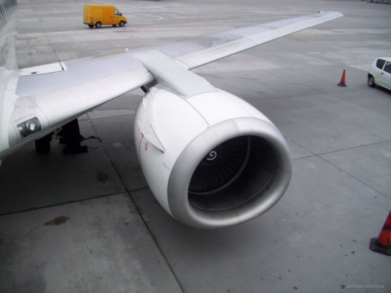 Boeing 737 вид снизу