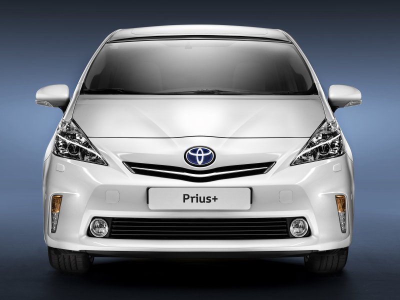 Toyota Prius Plus 2014