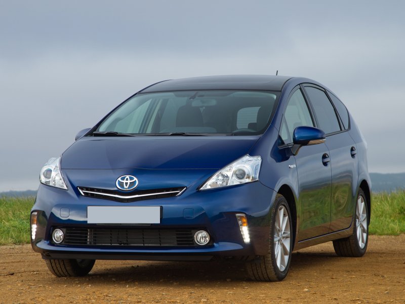 Toyota Prius Plus 2014