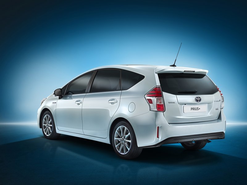 Toyota Prius Plus 2014