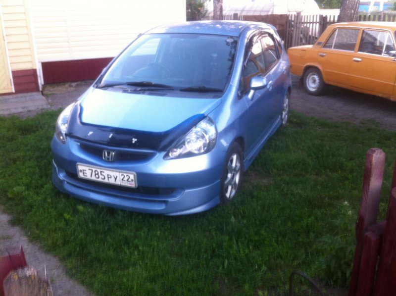 Axis Honda Fit gd1 бампер