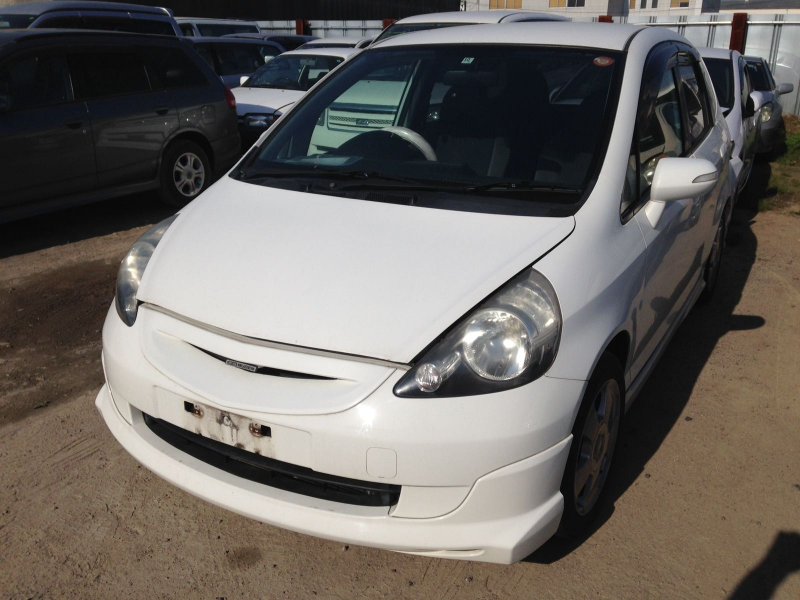 Кузов Хонда фит 2006 года gd1 купить