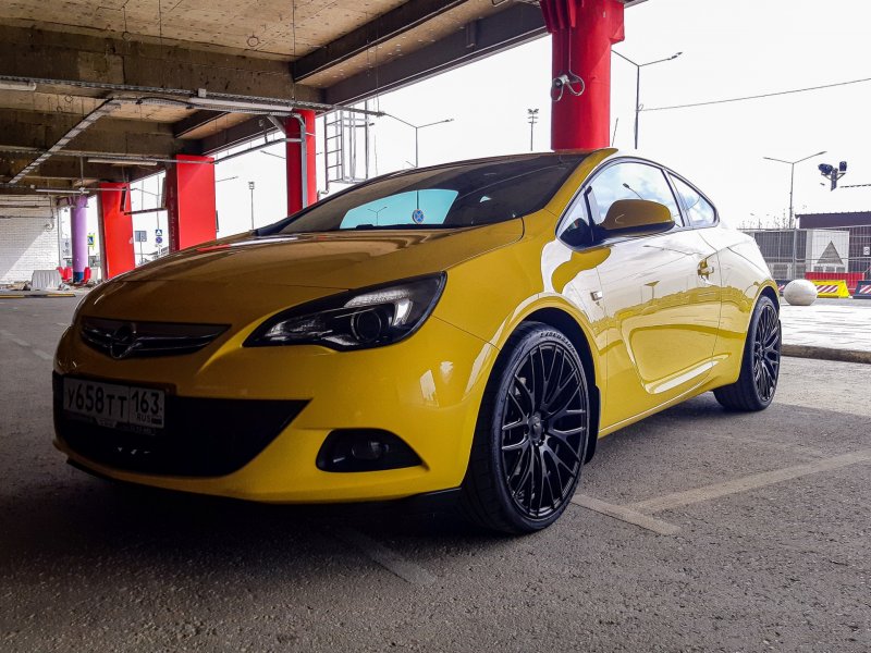 Новый Опель Астра GTC 2020