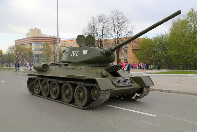 Танк т 34 98