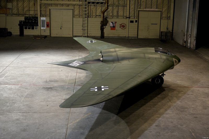 Королевский бомбардировщик NB-1