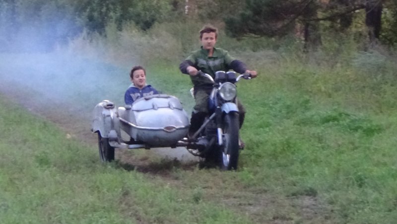 ИЖ полоски на люльке