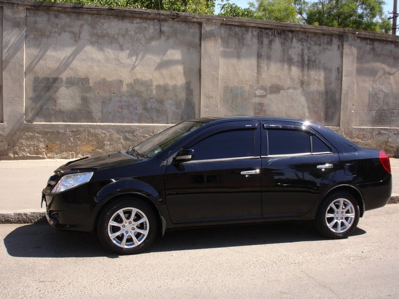 Geely MK тонированная