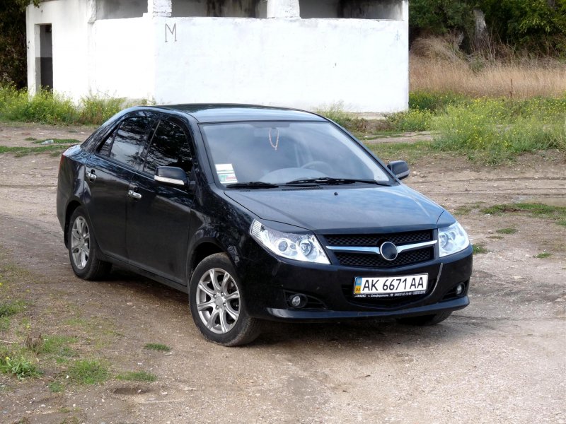 Geely MK черный