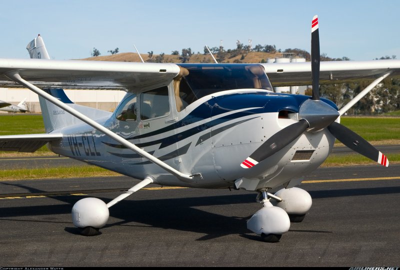 Textron Aviation Cessna 172 Skyhawk