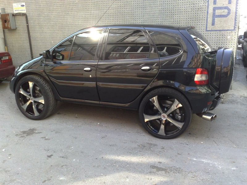 Renault rx4 Scenic на литье