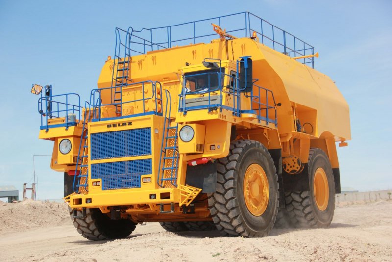 БЕЛАЗ 76473