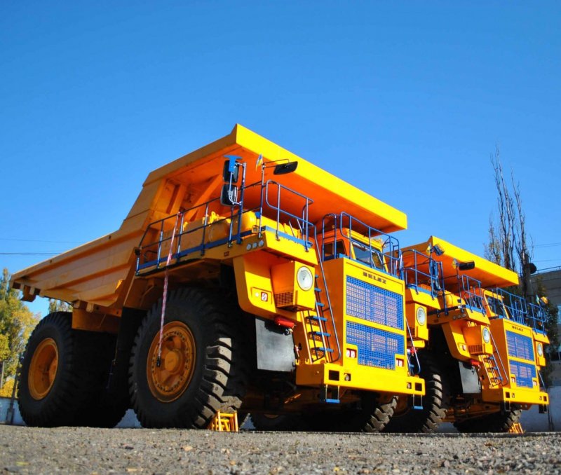 БЕЛАЗ-75131 самосвал