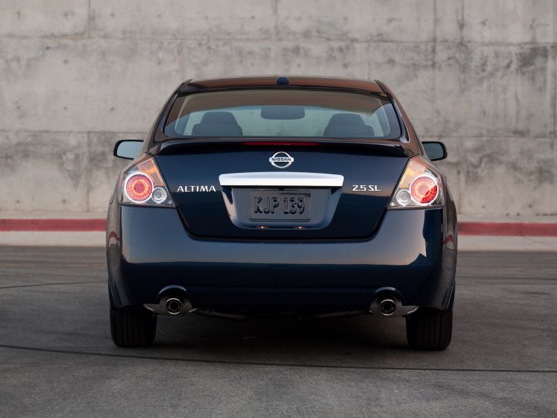 Nissan Altima l32 2010
